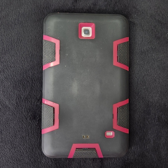 Samsung Tab 4 - Picture 6 of 8